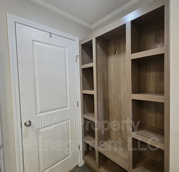 501 S Edwards Ave #1 — Photo 28