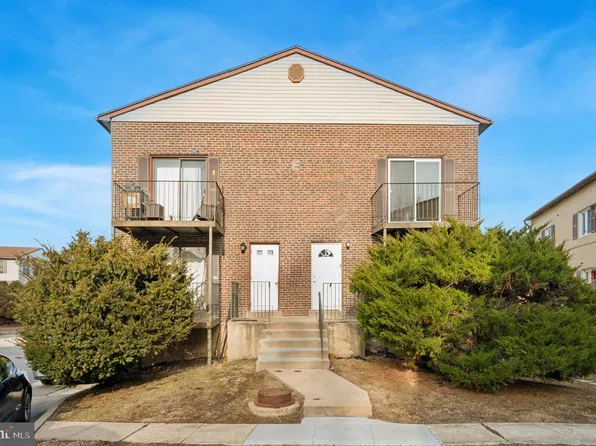 22 S Springfield Rd APT E2, Clifton Heights, PA 19018