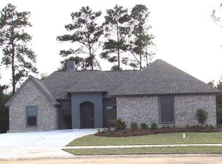 30927 Ridgeway Dr, Walker, LA 70785