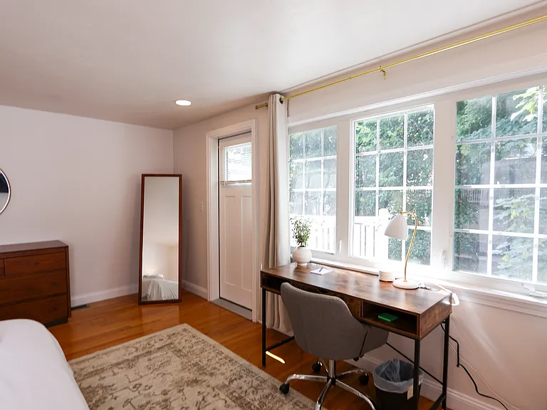25 Jay St #C — Photo 20
