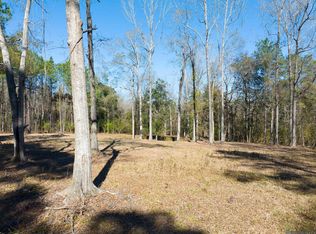 7312 Stirling Rd, Saint Francisville, LA 70775