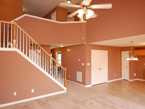 2nd image of 3036 Maddie Ln