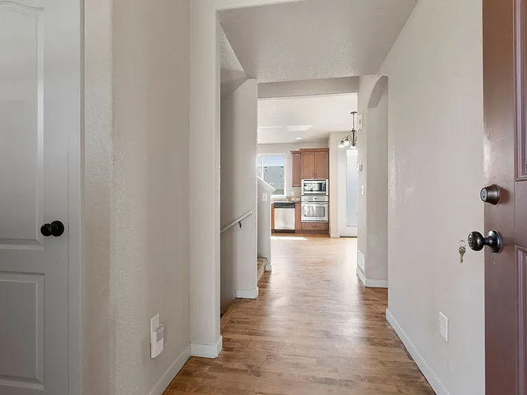 4406 Cypress St — Photo 3