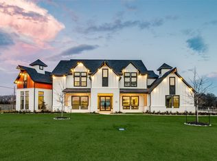 13 Chapel Creek Dr, Van Alstyne, TX 75495