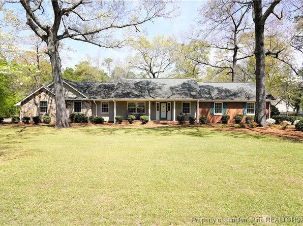 3933 Murphy Rd, Eastover, NC 28312