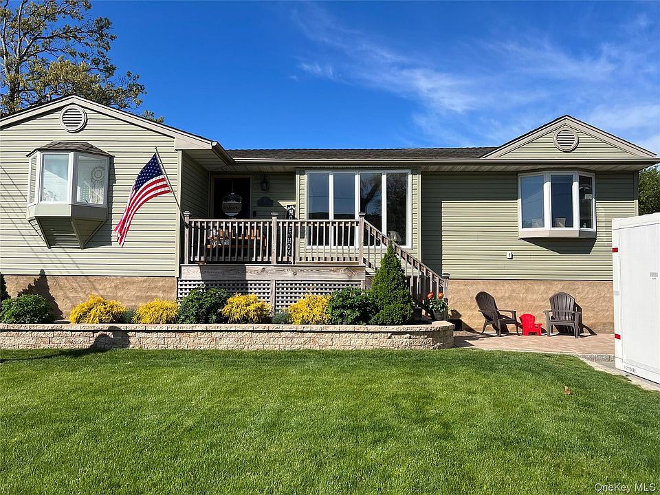 1st image of 15 Mallard Drive