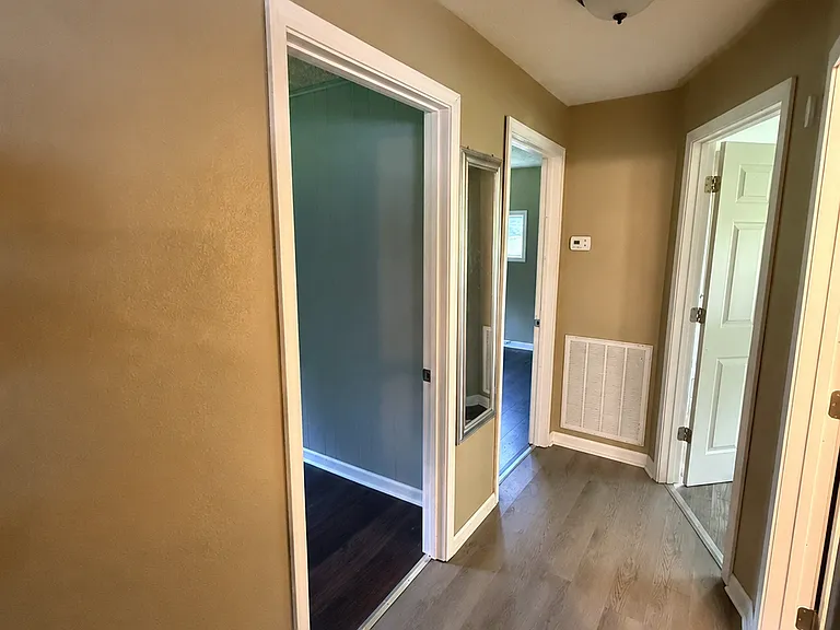 272 Loop Hollow Rd — Photo 5