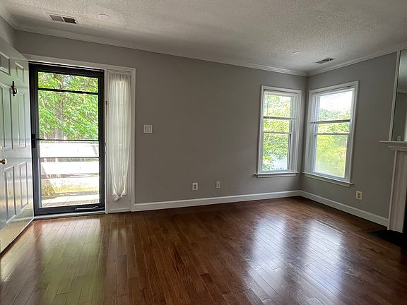 2nd image of 3150 Anchorway Ct APT F