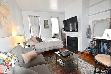 Rented by Manhattan Spaces