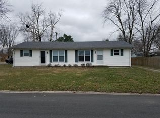 2201 Melanie Ln, Marion, IL 62959