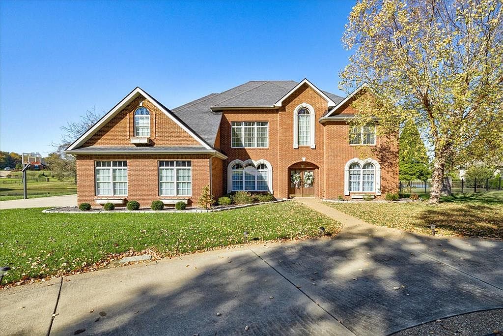 5641 Woodcrest Ln, Owensboro, KY 42303 Zillow