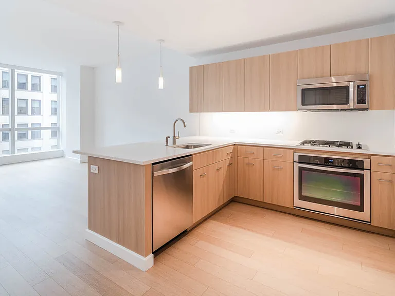 50 E 28th St #2F — Photo 10