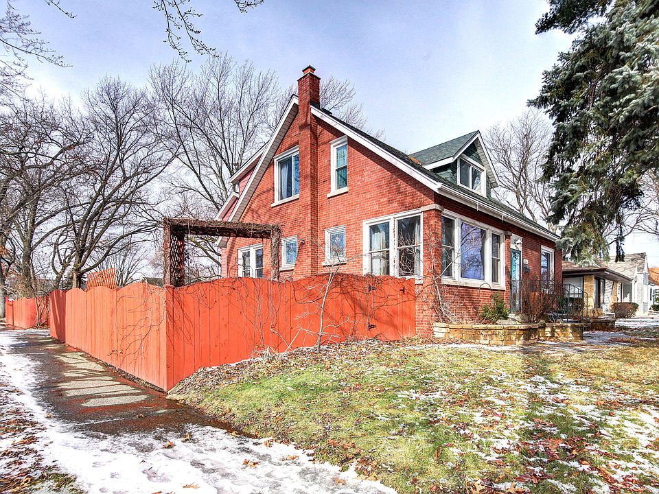 1st image of 9356 S 52nd Ave