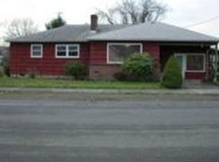 237 3rd Ave SW, Castle Rock, WA 98611