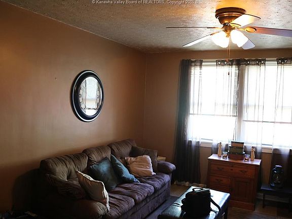 2nd image of 87 Kenna Dr