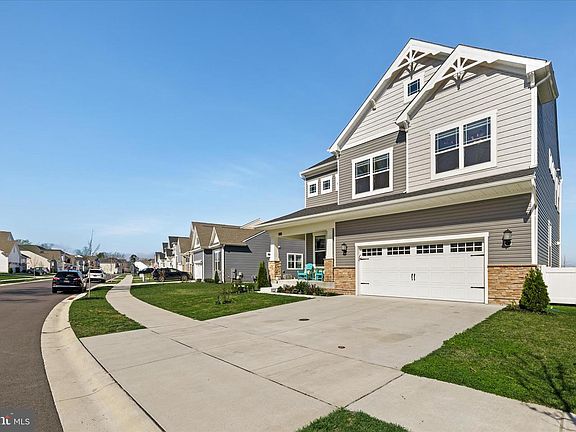 3rd image of 37085 Havelock Ct