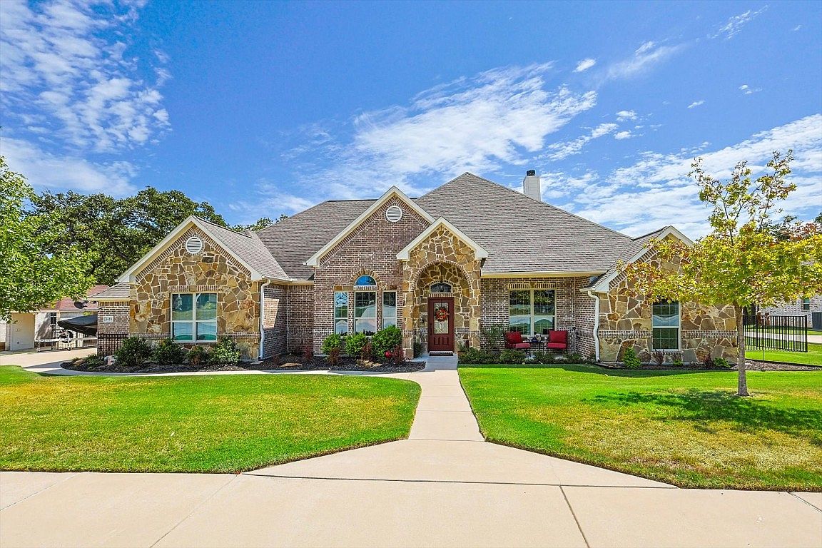 3618 Lakeway Dr, Weatherford, TX 76087 Zillow
