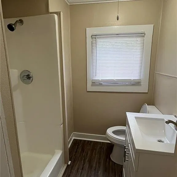 106 N College St #3 — Photo 3