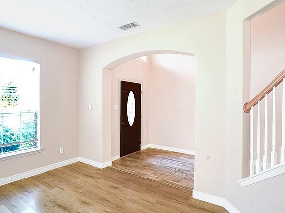 4th image of 16310 Mellow Oaks Ln