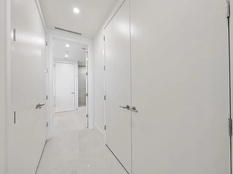 220 Lake Shore Dr #1008 — Photo 9