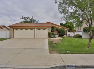 2046 W Fairview Dr, Rialto, CA 92377