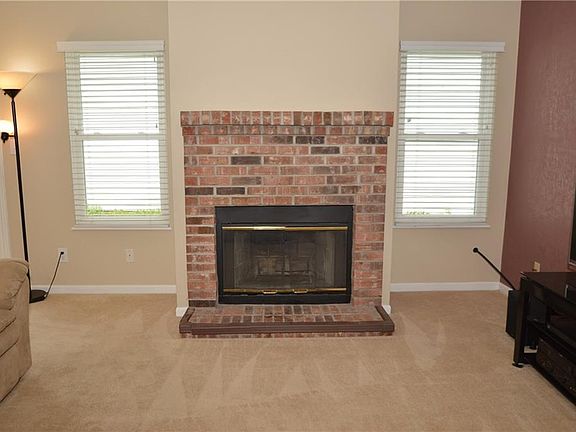 4th image of 6703 Prince Regent Ct