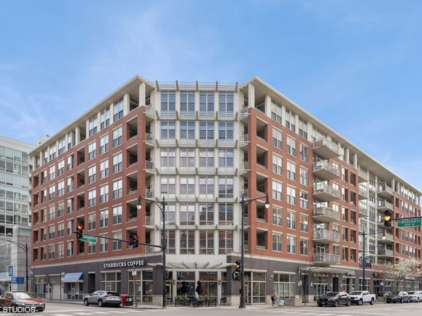 1001 W Madison St APT 302