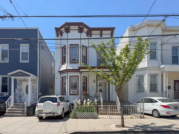 227 46th Street image 1 of 30
