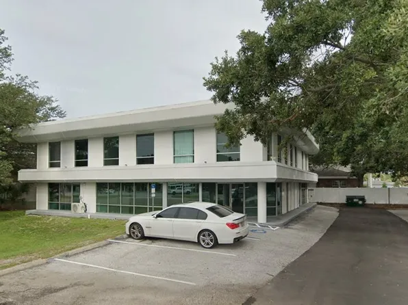 2110 Drew St, Clearwater, FL 33765
