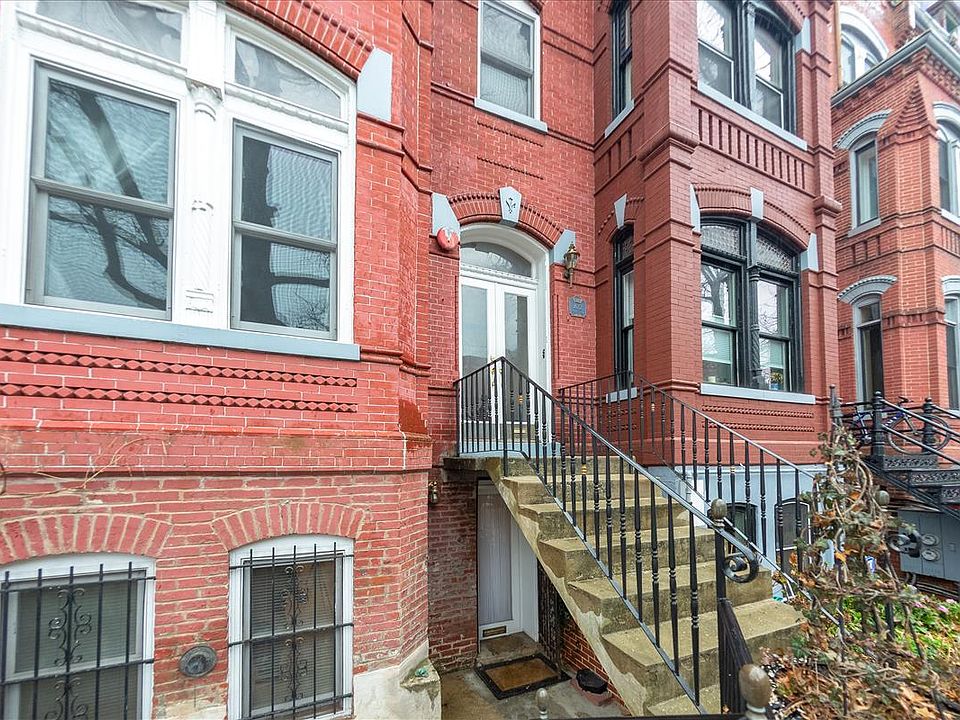 Street level unit has it's own private entrance.