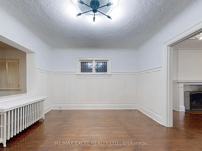 317 Warren Rd — Photo 9