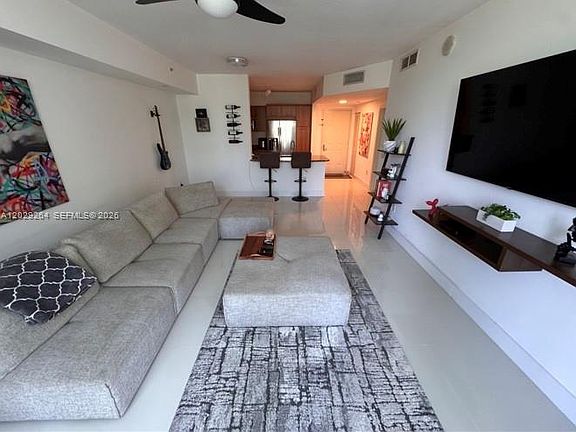 2nd image of 510 NW 84th Ave APT 522