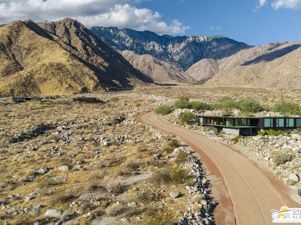 2363 Winter Sun Dr, Palm Springs, CA 92262