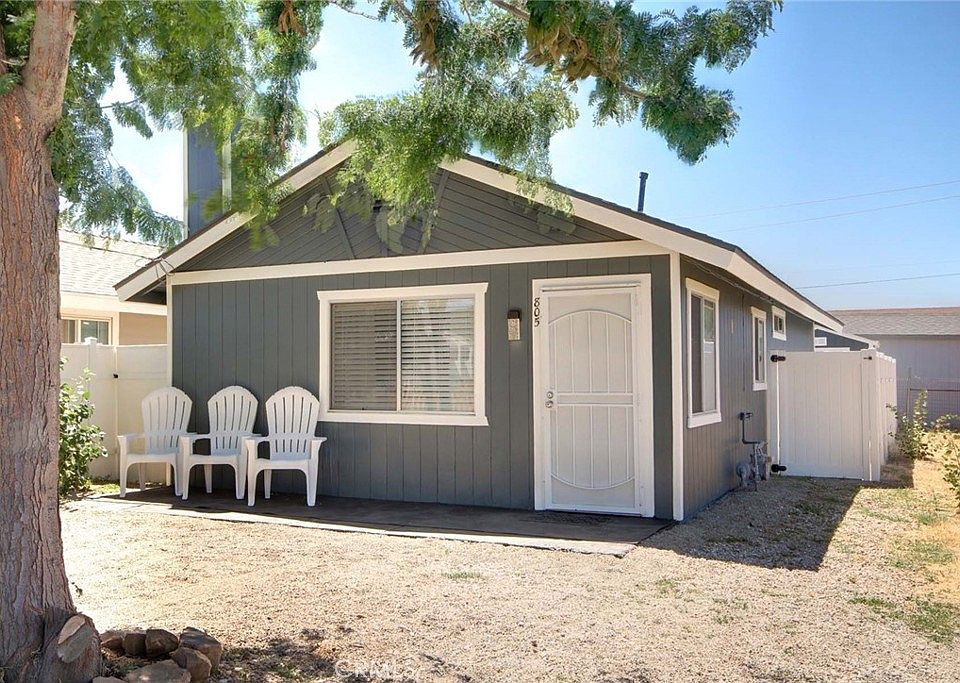 1st image of 805 Fir Ln
