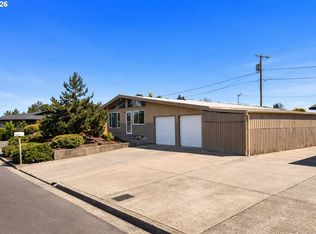 1091 Long Ridge Dr, Springfield, OR 97478