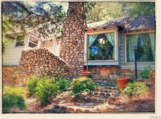 379 Redwood Dr, Crestline, CA 92325