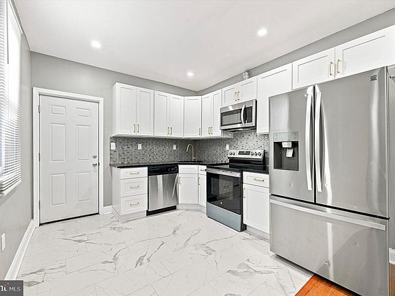2nd image of 5419 Delancey St