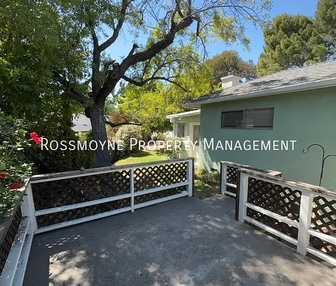 4633 New York Ave — Photo 21