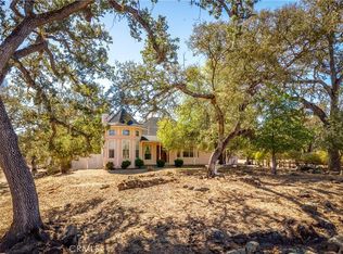10045 Old Morro Rd E, Atascadero, CA 93422