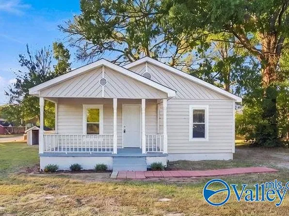 1421 Beech St SE, Decatur, AL 35601