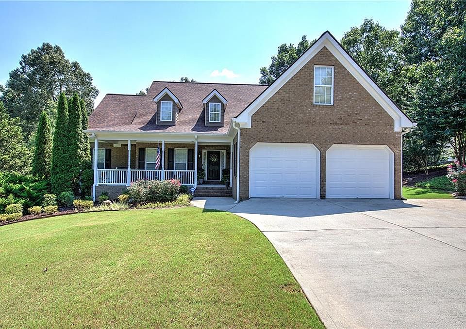 1st image of 26 Golden Eagle Dr