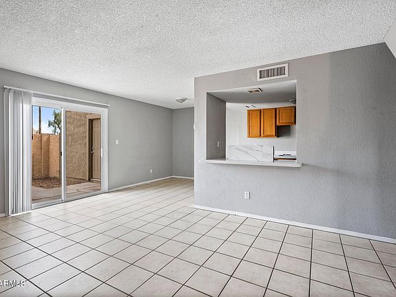 3rd image of 4443 E WOOD Street