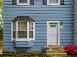 316 Surry Ln, Stafford, VA 22556