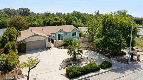 1260 Grove Ave Photo 1