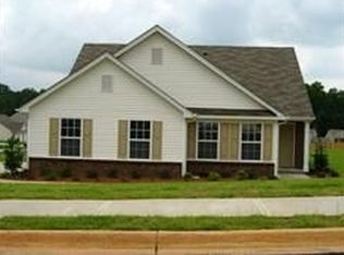 4777 Manse Dr, Forest Park, GA 30297