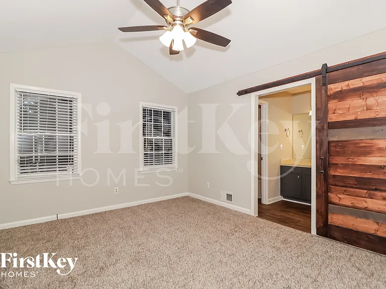 4480 Meadow Trl — Photo 12