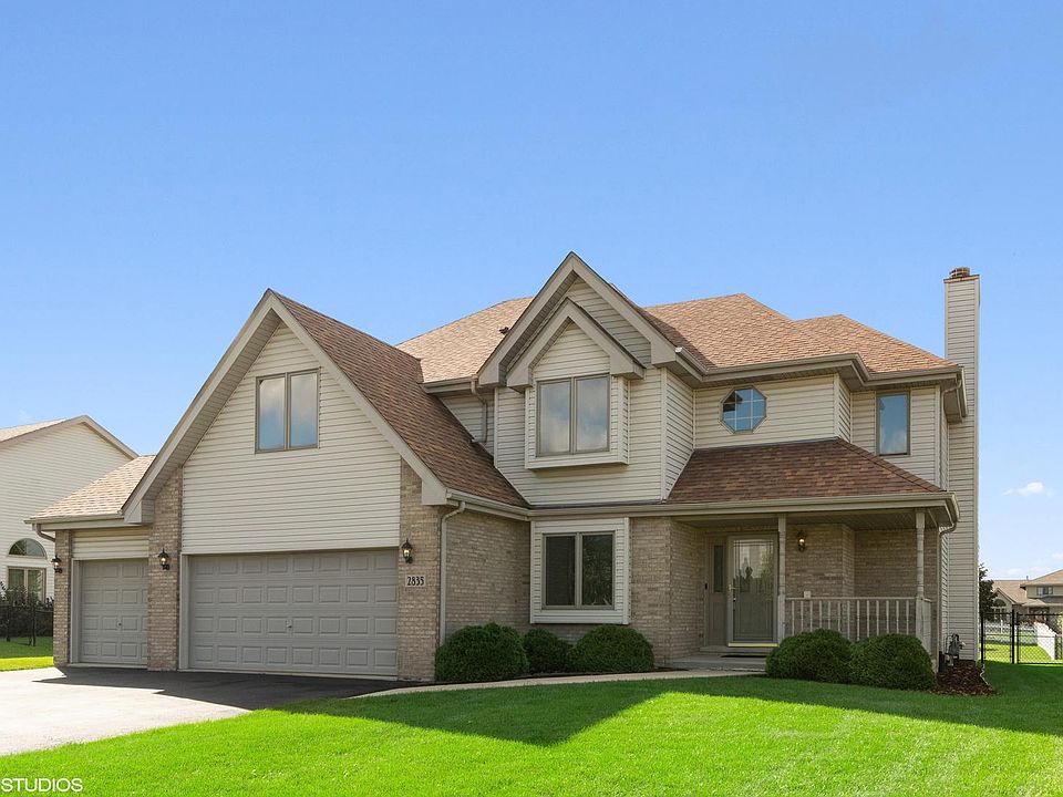 1st image of 2835 Daniel Lewis Dr