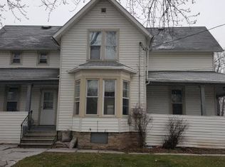 1032 W Lawrence St, Appleton, WI 54914