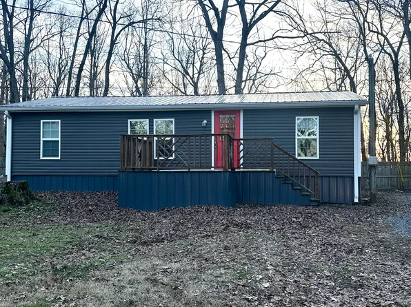 259 Floyd Dr, Smithville, TN 37166