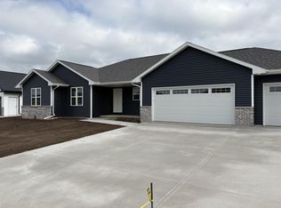 1759 Betty Jean Ln, Green Bay, WI 54313